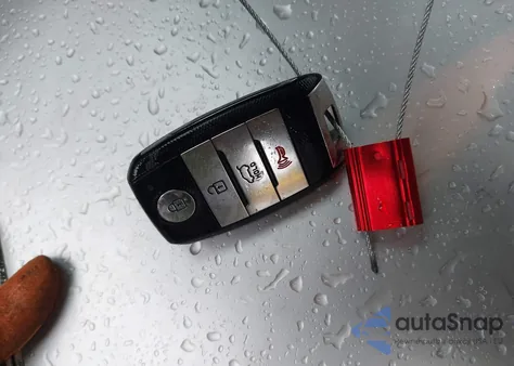 2019 Kia Niro Plug-In Hybrid Ex z USA, uszkodzony, nr VIN KNDCD3LD8K5304796